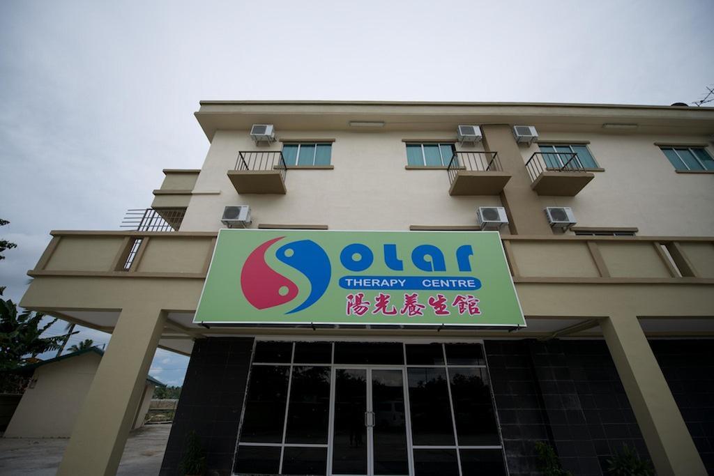 Han Palace Hotel Semporna Exterior photo